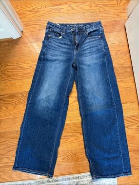 American Eagle Outfitters Women’s Wide-Leg Jeans – Dark Blue